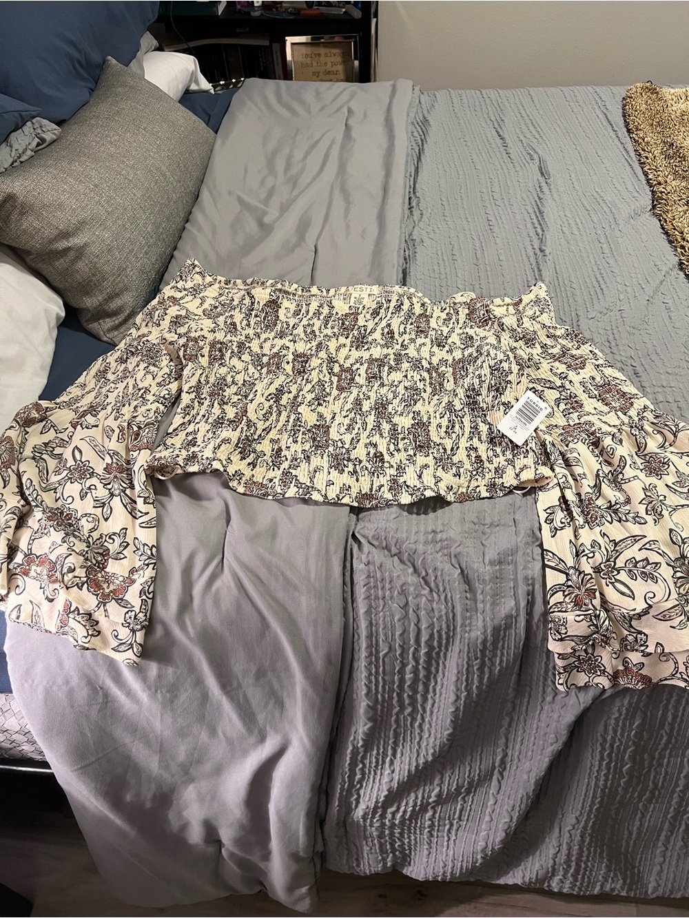 Torrid Size 3  (Festi) Floral Smocked Off-Shoulder Crop Top